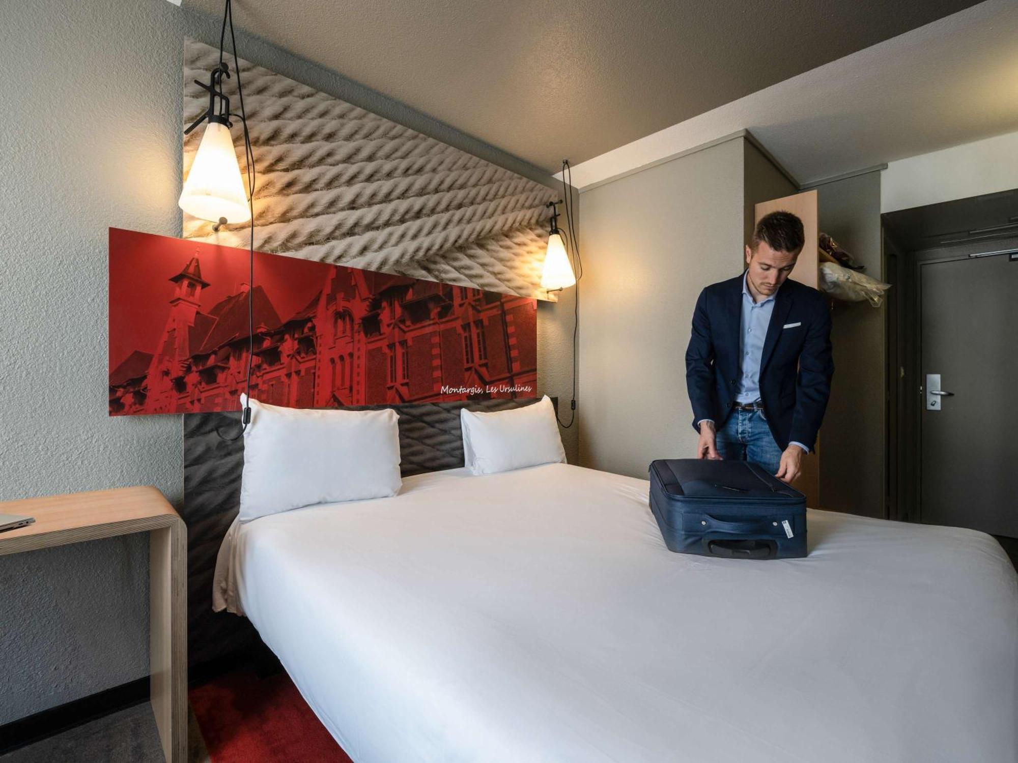 Hotel Ibis Montargis Exterior foto